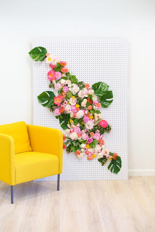 Easy DIY Flower Backdrop | AllFreeDIYWeddings.com