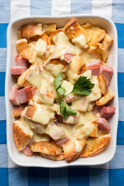 Overnight Eggs Benedict Casserole