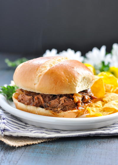 Slow Cooker Beef Barbecue Sandwiches