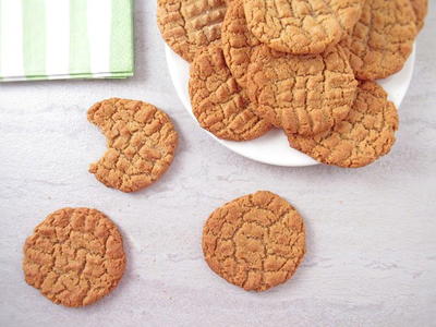 The Easiest Peanut Butter Cookies