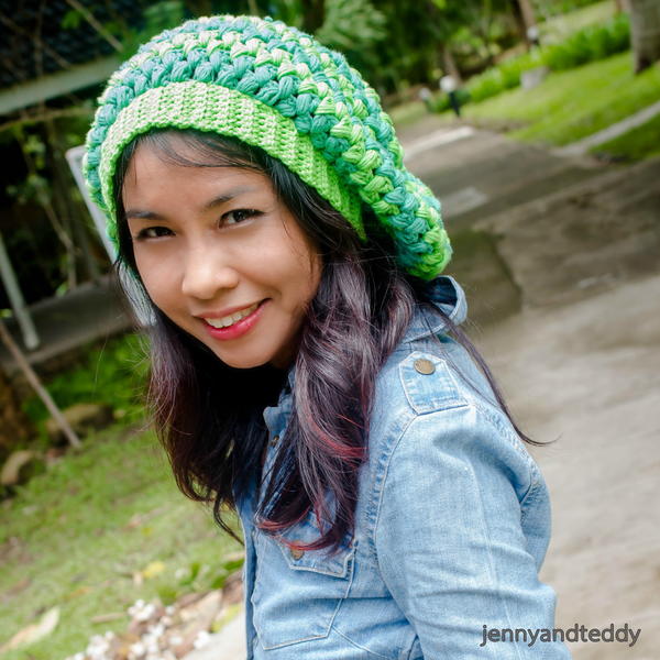 Easy Zig Zag Puff Stitch Slouchie Beanie