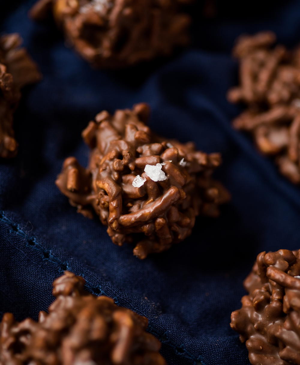 Chocolate Haystacks | RecipeLion.com