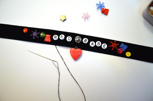Designer-Inspired 1990s Velvet Choker Necklace