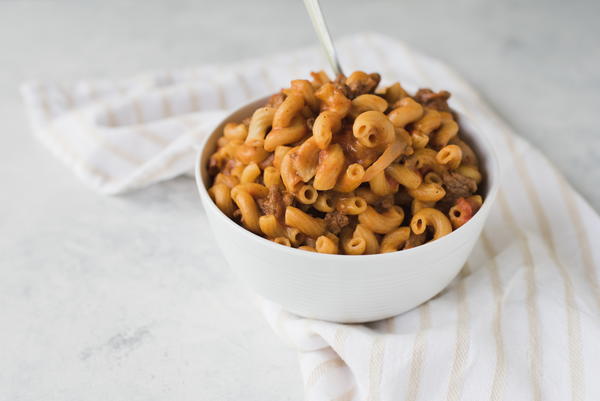 Cheesy One Pot Hamburger Casserole