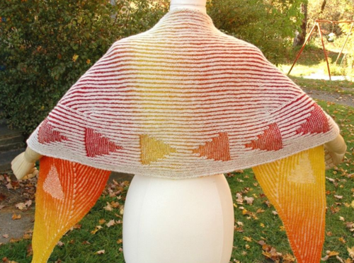 Beautiful Brioche Knit Shawl Pattern | AllFreeKnitting.com