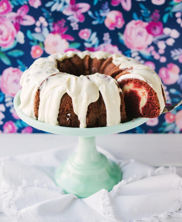 Cream Cheesed Stuffed Red Velvet Cake