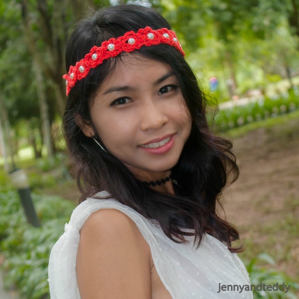 beginner beaded crochet flower headband