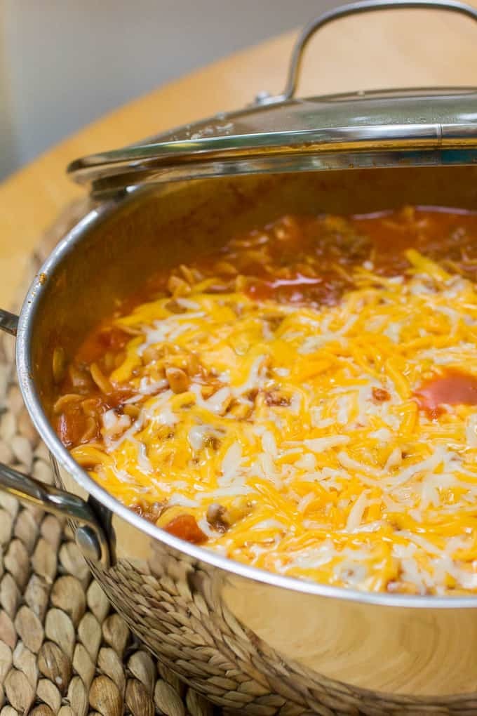 Skillet Beef and Mushroom One Pot Pizza Pasta