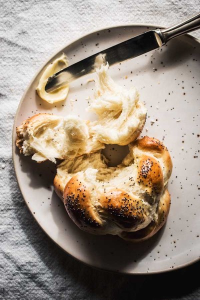 Fluffiest Challah Bread