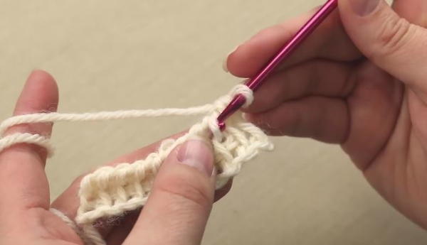 Crochet Slip Knot vs Slip Stitch Crochet