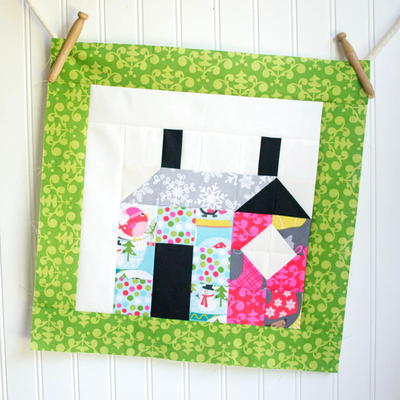 comforts of home 23 house quilt patterns you ll love favequilts com