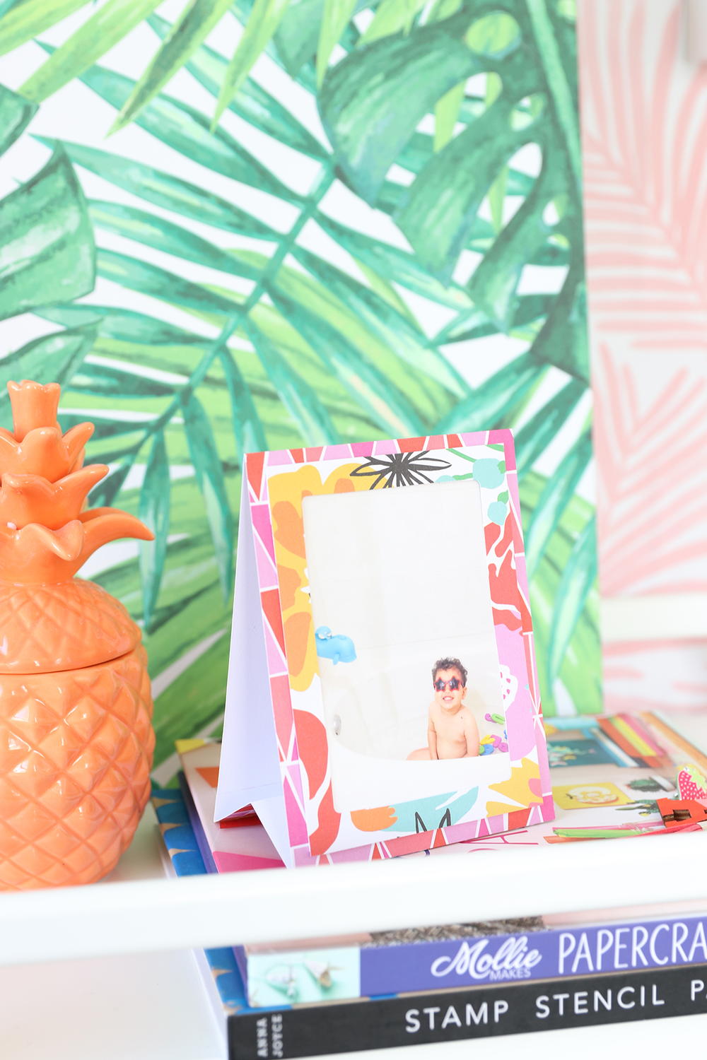 Easy Easel Picture Frame | AllFreePaperCrafts.com