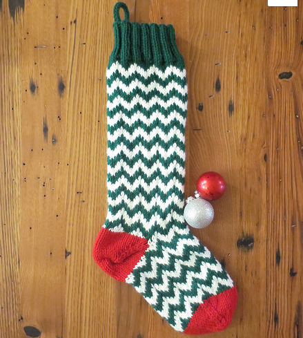 Christmas Chevron Knit Stocking Pattern | AllFreeKnitting.com
