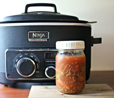 Slow Cooker Ground Beef Minestrone Soup