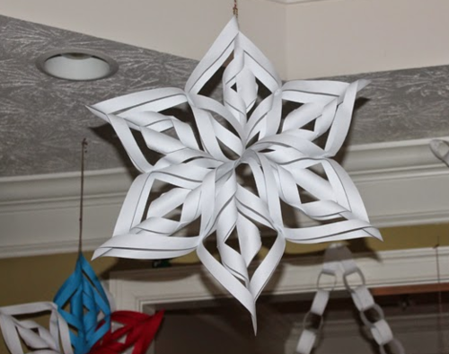 Gorgeous 3D Paper Snowflakes