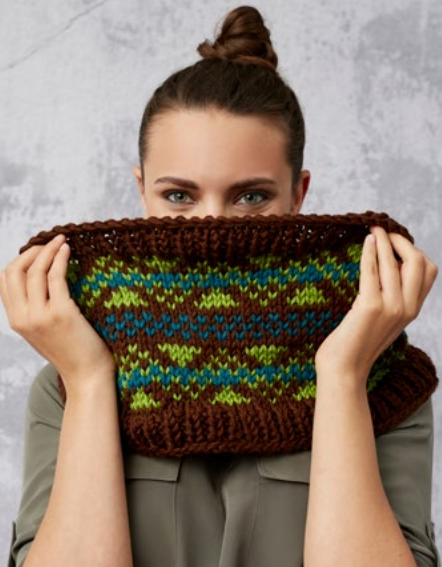 Fabulous Fair Isle Knit Cowl Pattern | AllFreeKnitting.com