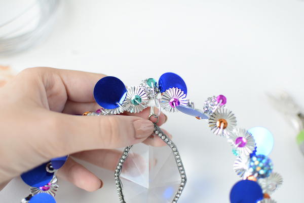 DIY Wire Wrapped Suncatcher Using Soft Flex Craft Wire And Beads - Soft  Flex Company