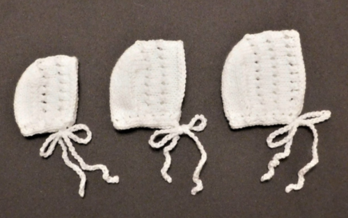 1/2 Years  Knitting Pattern Pretty Baby Girl Bonnets DK & 4 Ply Prem 