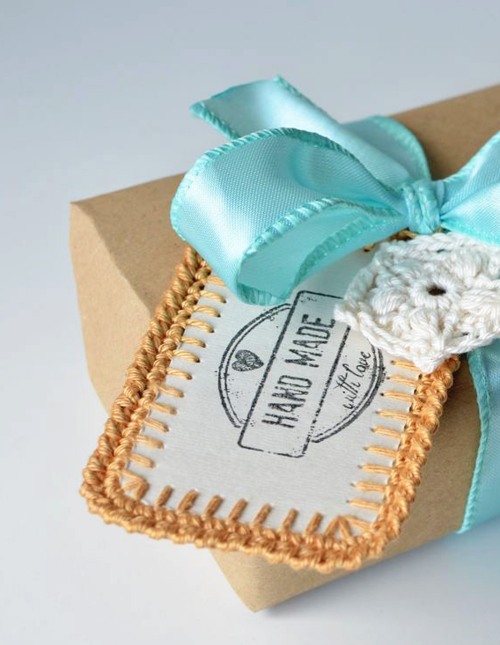 Christmas Crochet Gift Tag and Star Ornament Christmas Crochet Gift Tag and Star Ornament