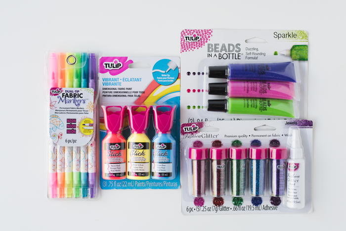 WIN! Crafter's Glitter and Fabric Prize Pack WIN! Crafter's Glitter and Fabric Prize Pack