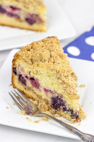 Mixed Berry Coffee Cake