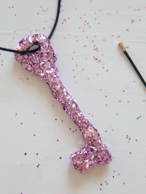 Glitter Key DIY Necklace