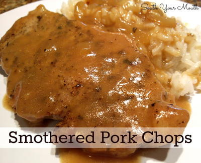 Smothered Pork Chops and Gravy FaveSouthernRecipes.com Smothered Pork Chops and Gravy FaveSouthernRecipes.com