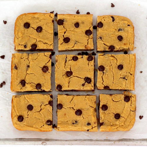 Healthy Chocolate Chip Cookie Dough Bars