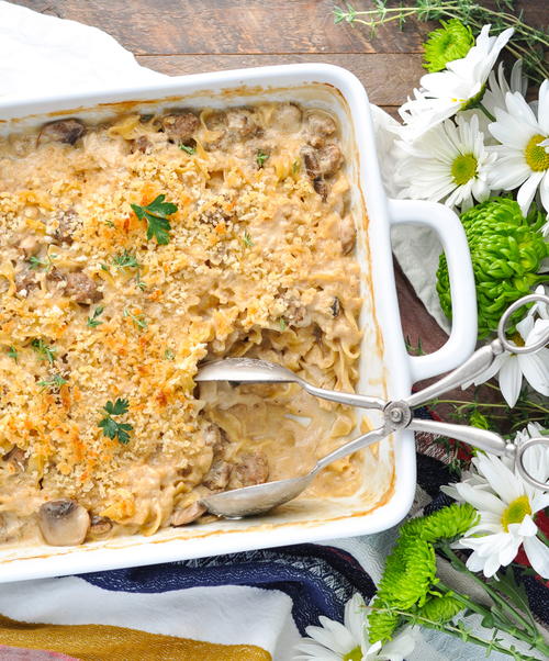 Dump-and-Bake Beef Stroganoff Casserole