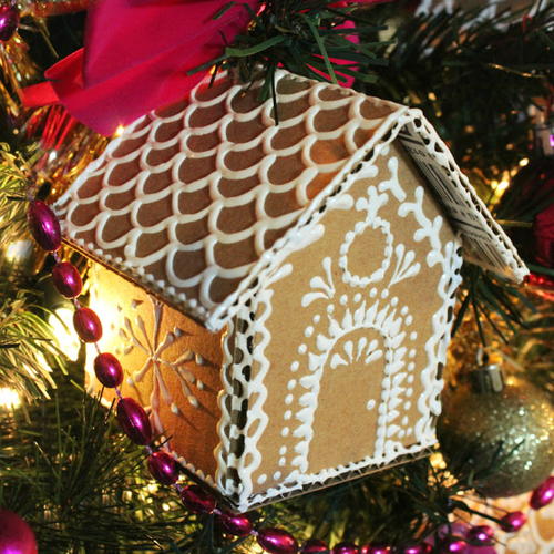 Easy Gingerbread House Ornaments