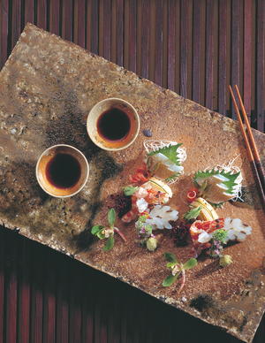 Assorted Sashimi (Sashimi Moriawase)