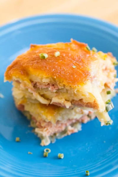 HAM AND CHEESE SCALLOPED POTATO CASSEROLE