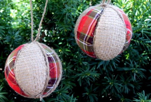Vintage-Inspired Plaid and Burlap Ornaments