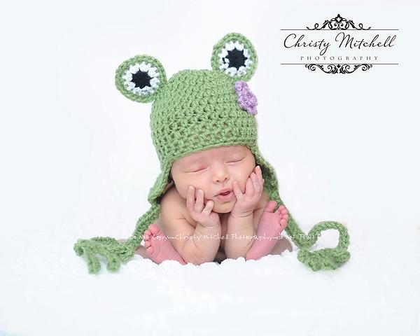 Frog Hat with Feet Ties