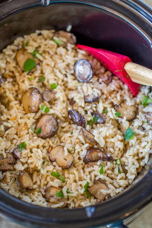 Slow Cooker Mushroom Rice