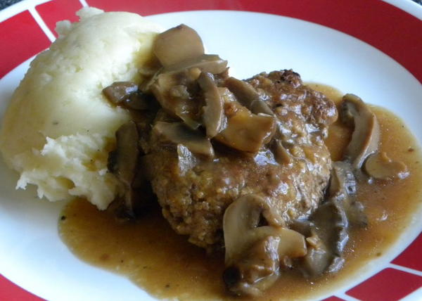 Old Fashioned 1950s Slow Cooker Salisbury Steak