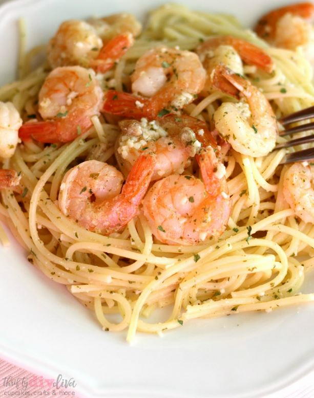 Simple Slow Cooker Shrimp Scampi | AllFreeSlowCookerRecipes.com