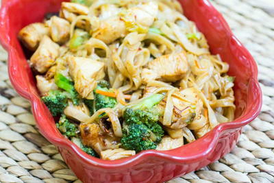 Spicy Honey Sriracha Chicken with Rice Noodles