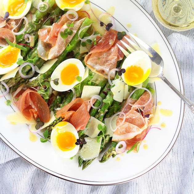 Asparagus Salad with Eggs and Prosciutto