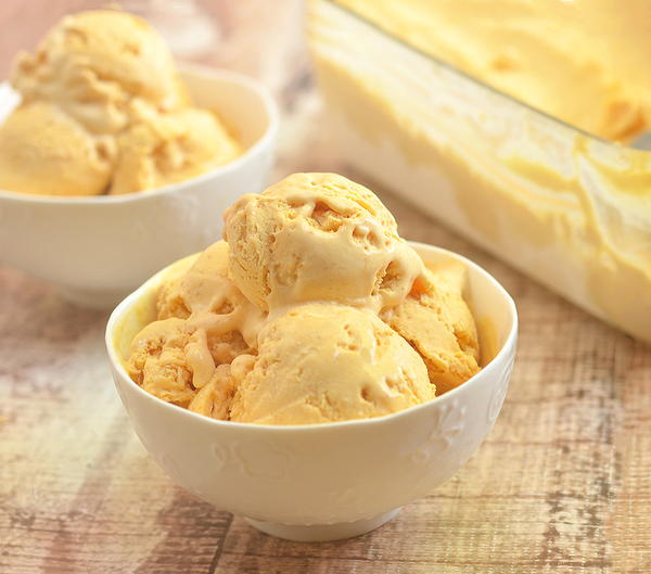 No-Churn Pumpkin Ice Cream