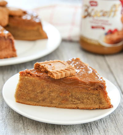 Olive Garden-Inspired Cookie Butter Cake Recipe