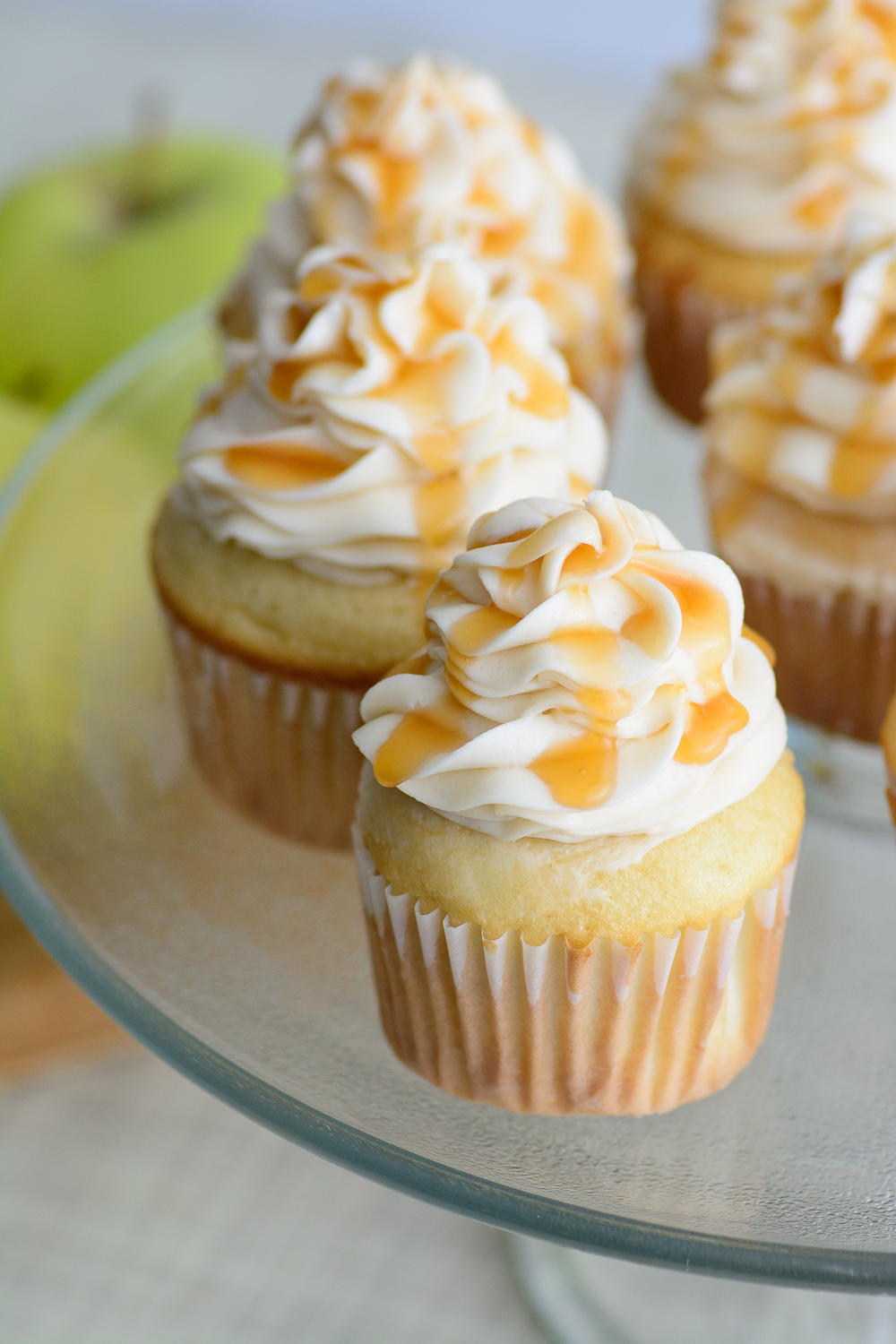 Caramel Apple Cupcakes
