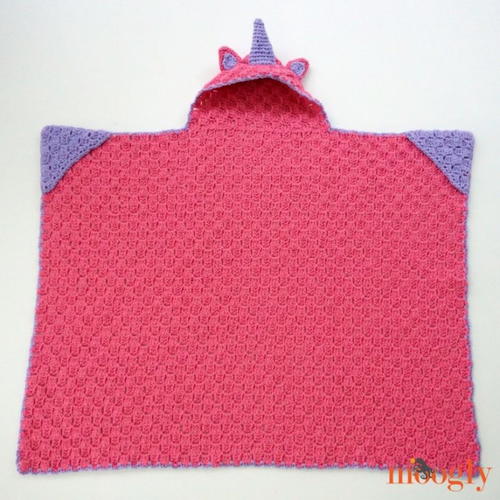 Crochet Cuddle Up Unicorn Blanket