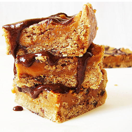 Dulce de Leche Chocolate Chip Cookie Bars