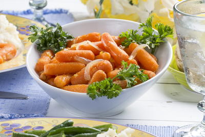 Slow Cooker Glazed Carrots