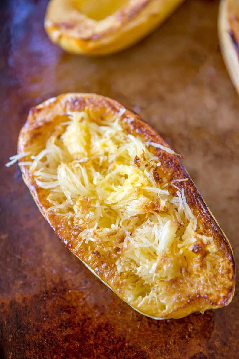 How to cook Spaghetti Squash (The Ultimate Guide) | FaveHealthyRecipes.com