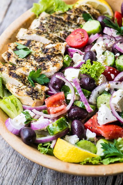 Restaurant-Style Grilled Chicken Greek Salad