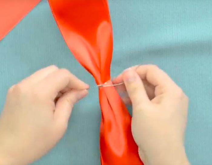 How to Make a Bow with Wired Ribbon