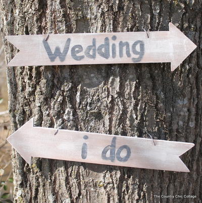 DIY Rustic Wedding Signs