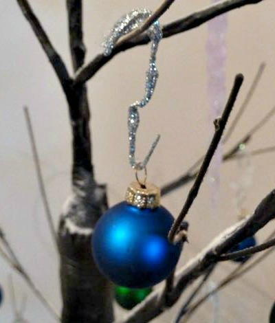 DIY Sparkly Ornament Hooks